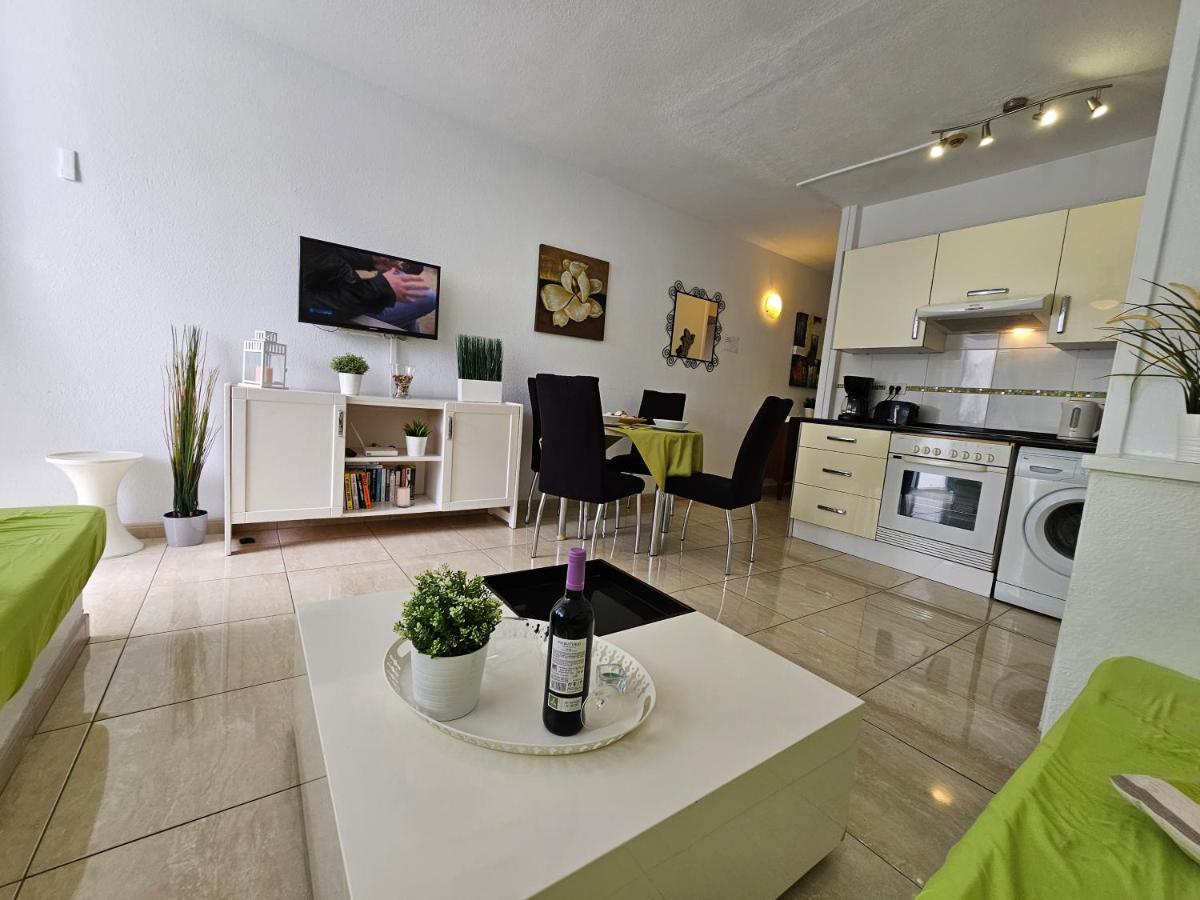 Casa Palmera 3 Only 150 Metres To The Beach, Heated Pool, Wifi, Sat-Tv, Balcony 아로나 외부 사진